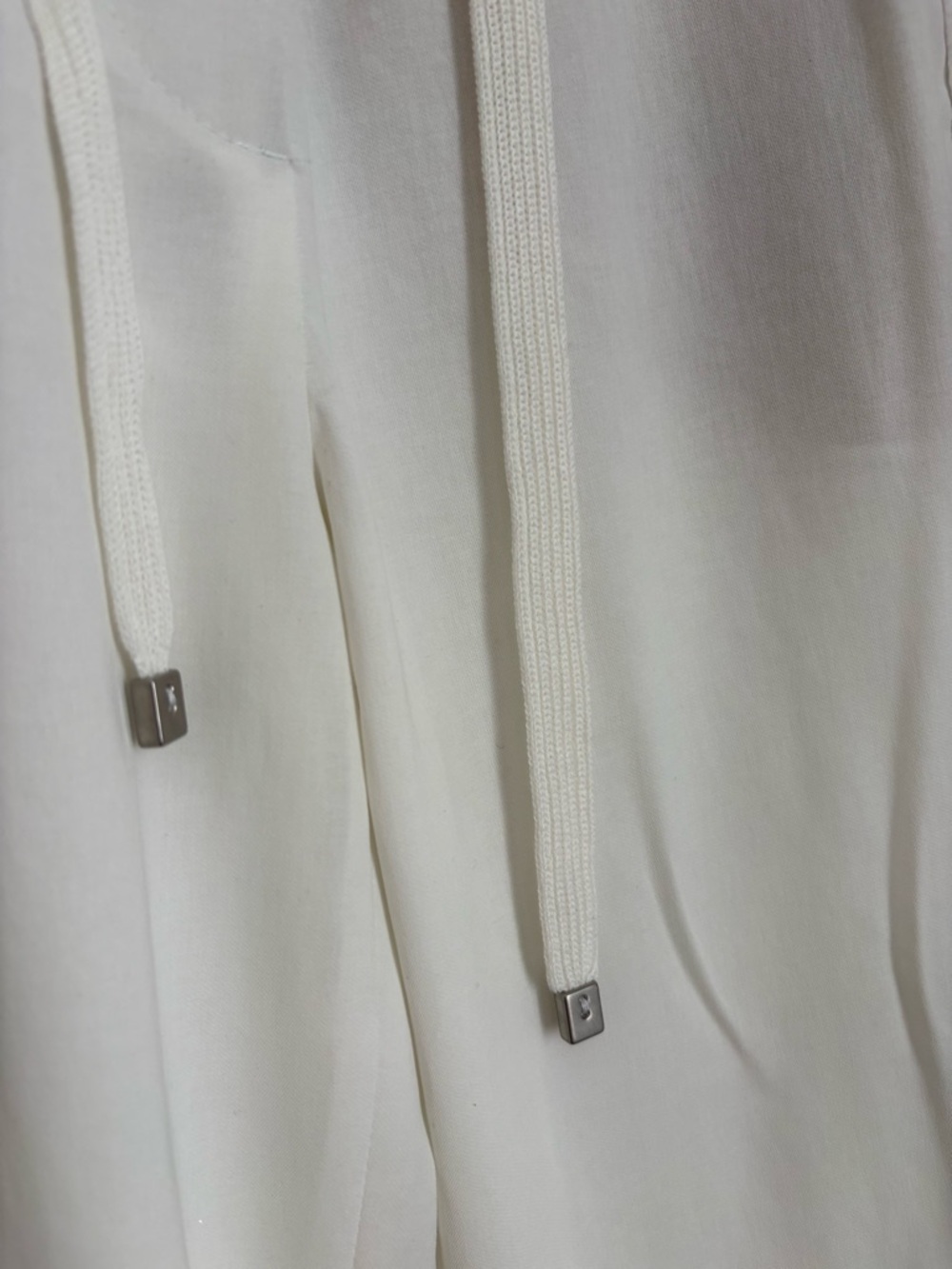 NEW ON WEBSITE! Marc Cain Cream Linen Blend Drawstring Tapered Pants Small - Picture 5 of 11